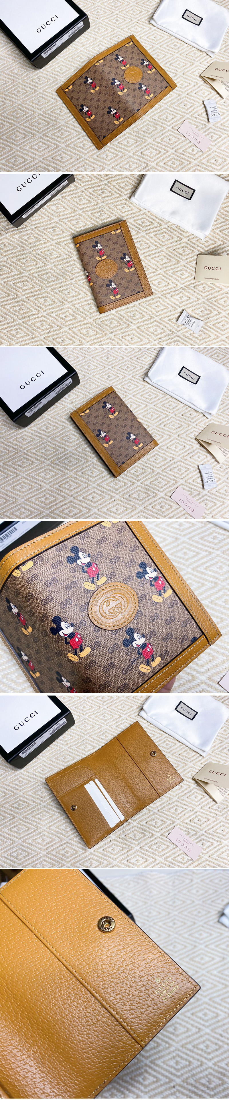 Replica Gucci 602538 Disney x Gucci passport case in Beige/ebony mini GG Supreme canvas