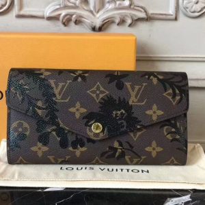 Replica Louis Vuitton M60531 Monogram canvas Sarah Wallets With Print