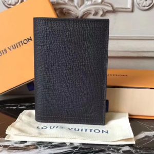 Replica Louis Vuitton M64137 Passport Cover Utah Leather Wallets