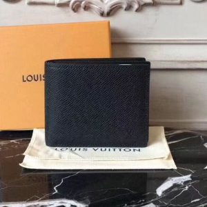 Replica Louis Vuitton M62045 taiga Leather Amerigo Wallet Black