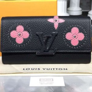 Replica Louis Vuitton M63211 LV Taurillon Leather Capucines Wallet Black And Pink