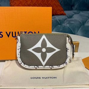 Replica Louis Vuitton M67579 LV Mini Pochette Accessoires White / Khaki Monogram Canvas