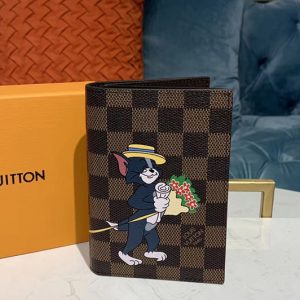 Replica Louis Vuitton M64411 LV Passport Cover Wallet Damier Ebene Canvas With Tom And Jerry