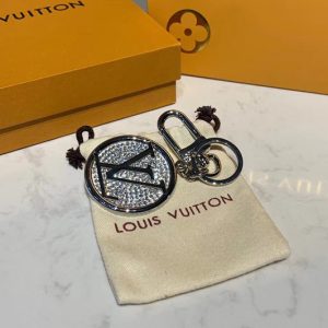 Replica Louis Vuitton M68464 LV Circle Strass bag charm and key holder