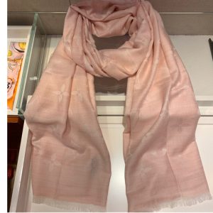 Replica Louis Vuitton M71386 LV Daily Monogram stole Scarf in Monogram Pink