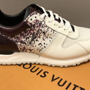 Replica Louis Vuitton 1A5YHR LV Run Away Sneaker in White calf leather