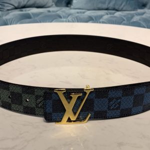 Replica Louis Vuitton M0087Q LV Initiales 40mm Reversible Belt in Damier Graphite Canvas Gold Buckle