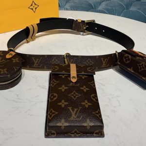 Replica Louis Vuitton M30411 Outdoor flap messenger Bag in Taiga Leather and Monogram Eclipse Canvas