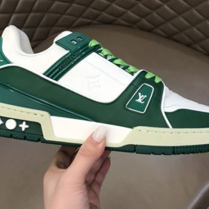 Replica Louis Vuitton 1A812G LV Trainer sneaker in Green/White calf leather