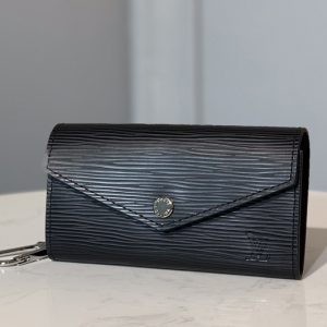 Replica Louis Vuitton M56245 LV Key Pouch in Black Epi leather