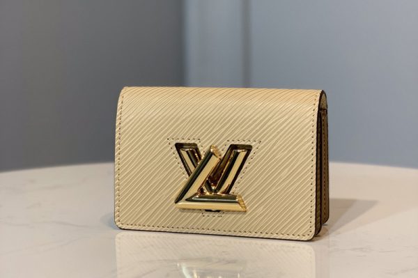 Replica Louis Vuitton M68757 LV Twist Multicartes Wallet in Yellow Epi leather