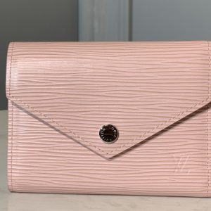 Replica Louis Vuitton M62946 LV Victorine wallet in Pink Epi Leather