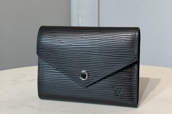 Replica Louis Vuitton M62173 LV Victorine wallet in Black Epi Leather