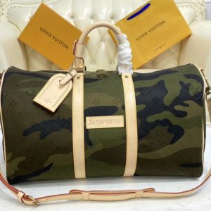 Replica Louis Vuitton X Supreme M43466 LV Keepall 45 Bandouliere Bag in Monogram Camouflage