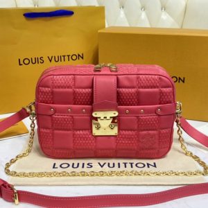 Replica Louis Vuitton M59118 LV Troca PM handbag in Pink Damier Quilt lambskin