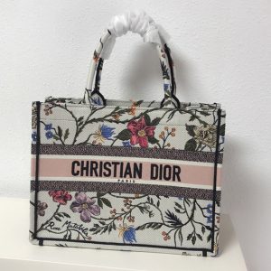 Replica Dior M1286 Medium Dior Book Tote Bag in Embroidery