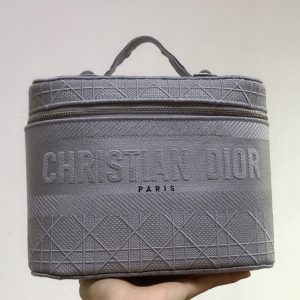 Replica Christian Dior S5417 Diortravel Vanity Case in Light Blue Dior Oblique Canvas