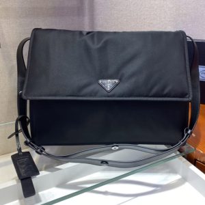 Replica Prada 1BD256 Large padded Re-Nylon shoulder bag in Black Nylon