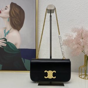 Replica Celine 197993 CHAIN SHOULDER BAG TRIOMPHE IN BLACK SHINY CALFSKIN