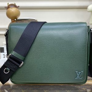 Replica Louis Vuitton M30861 LV District PM messenger bag in Green Taiga cowhide leather