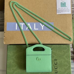 Replica Gucci 701074 GG Marmont top handle card case wallet in Green leather