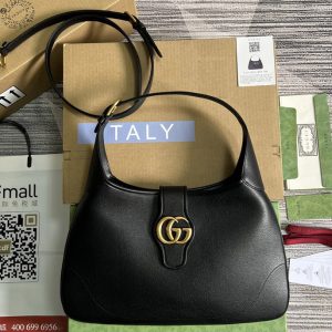 Replica Gucci ‎726274 Aphrodite medium shoulder bag in Black soft leather