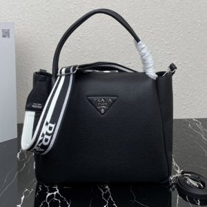 Replica Prada 1BC170 Large leather handbag in Black Leather